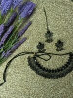 Exclusive Chocker Necklace Black